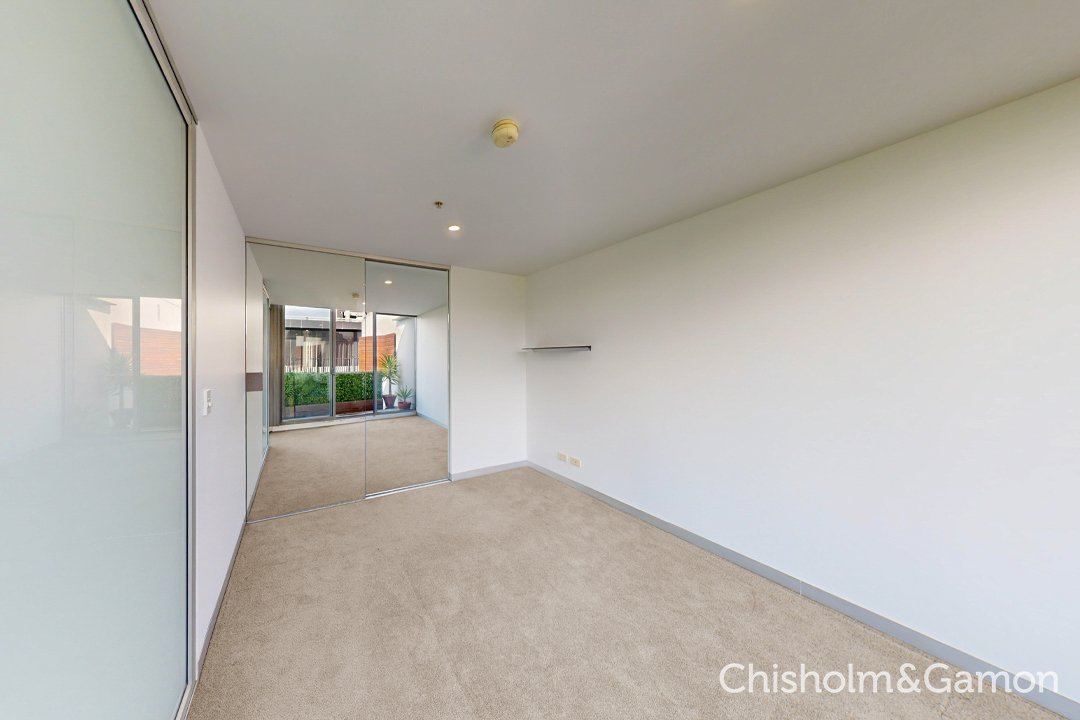 512/19 Pickles Street, Port Melbourne image 6
