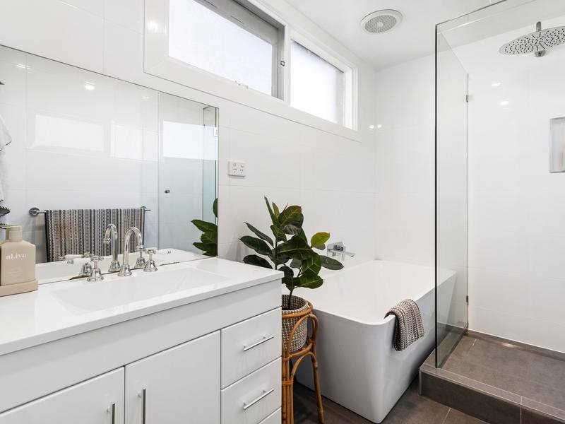 5/122-126 Milton Parade, Glen&nbsp;Iris image 10