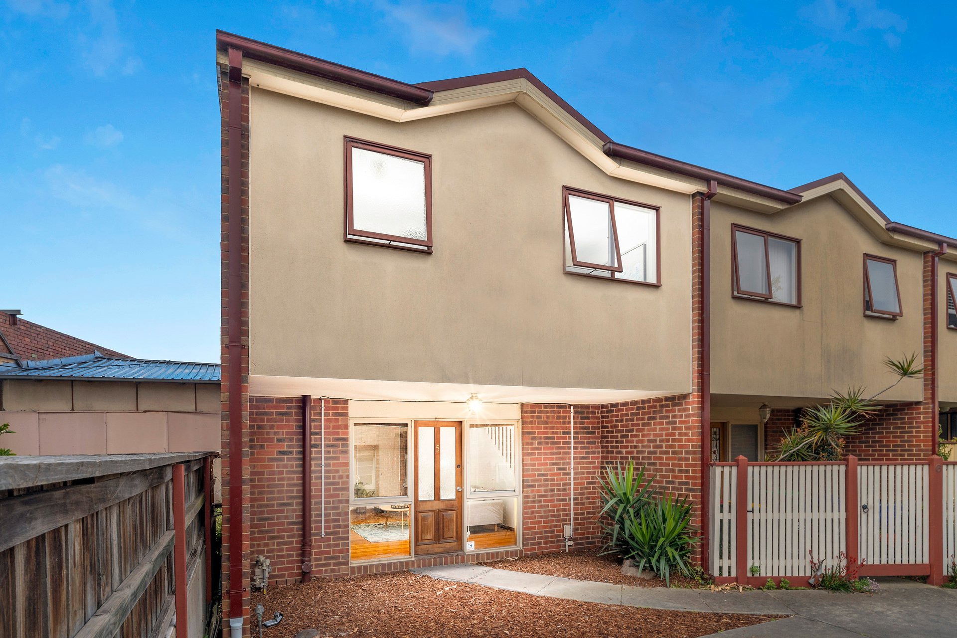 Property Gallery - Main Image