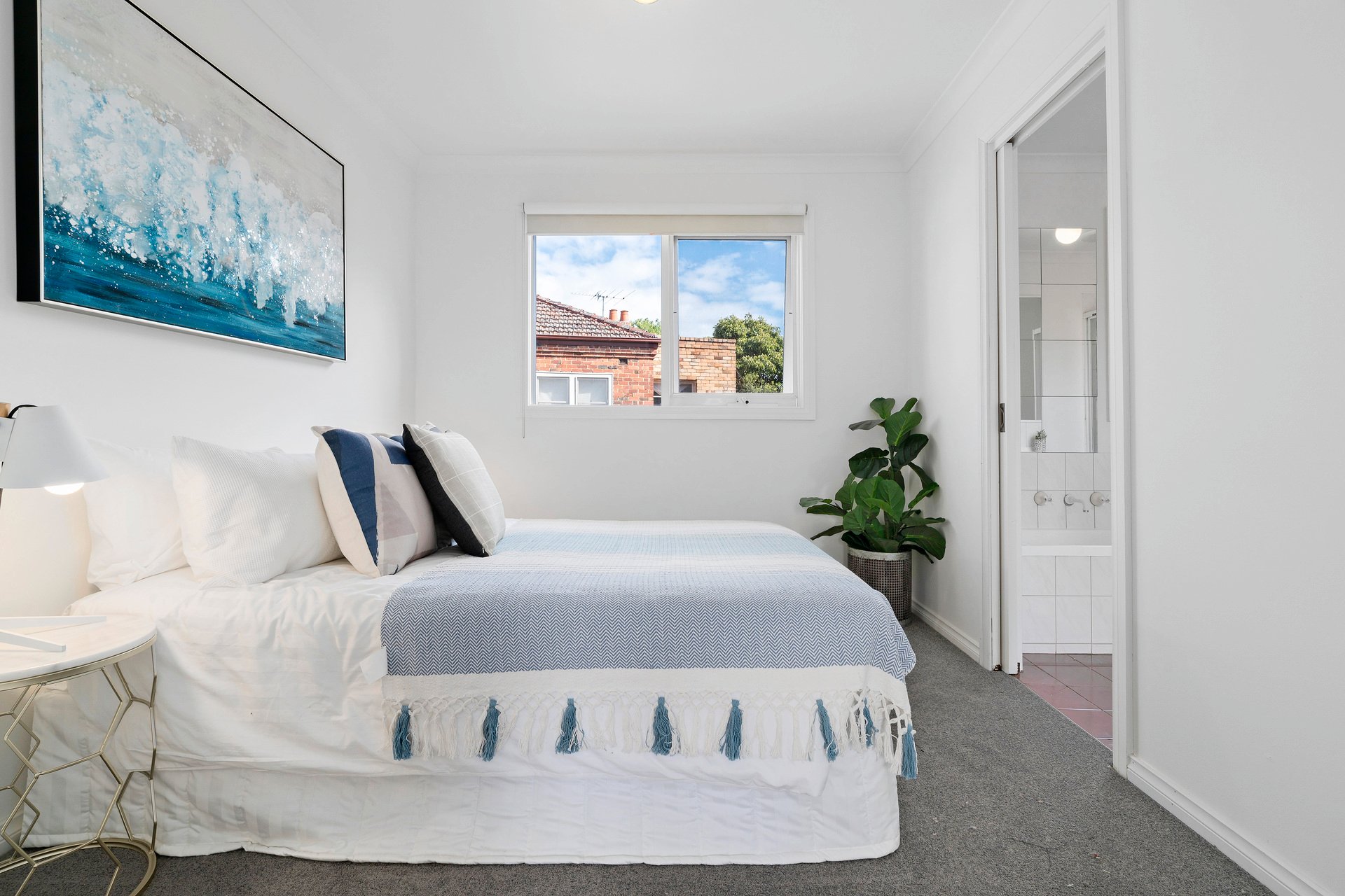 Property Gallery Thumbnail 8