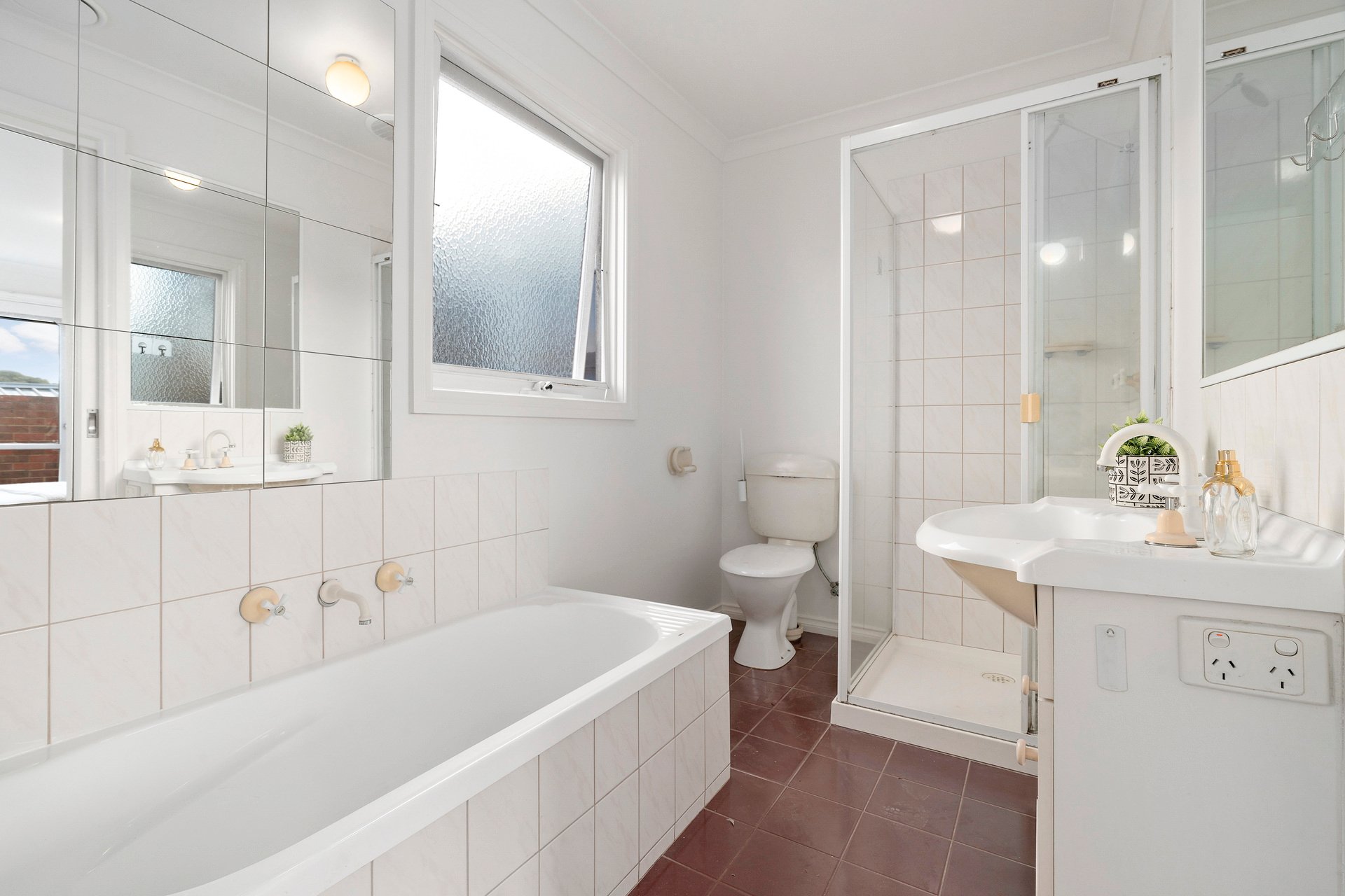 Property Gallery Thumbnail 10
