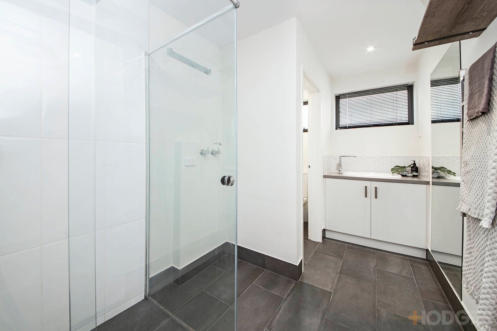 5 / 1260 Glen Huntly Road Carnegie