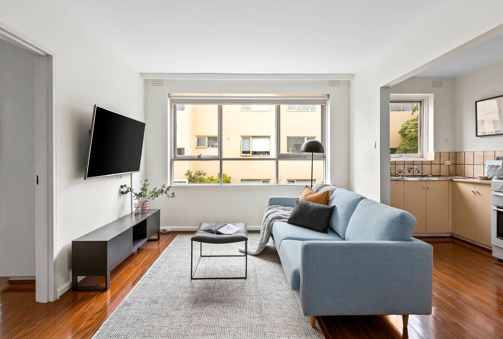 Property Gallery - Main Image