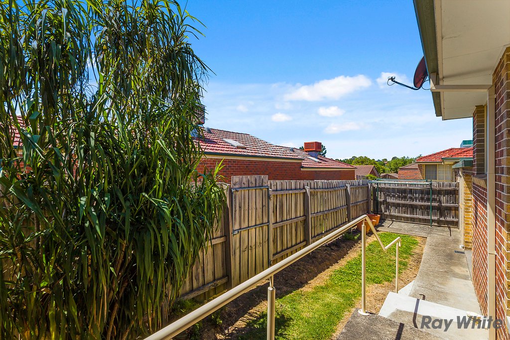 5/128 Thames Street, Box Hill North image 2