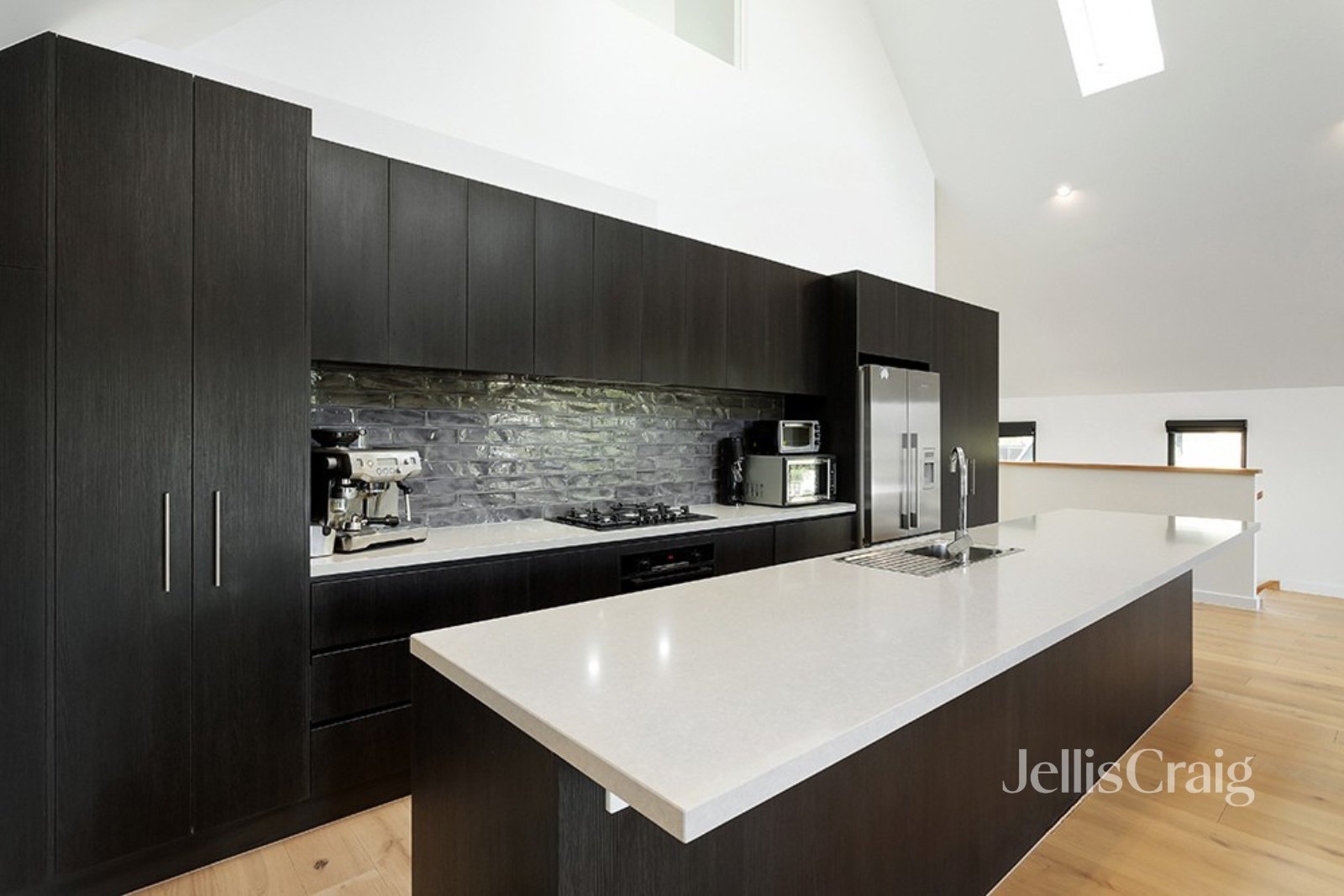 5/13 Piper Cres, Eltham image 3