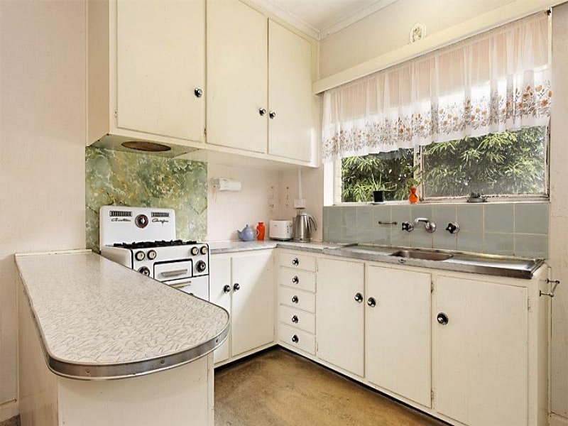 5/13 Scheele Street, Surrey Hills image 4