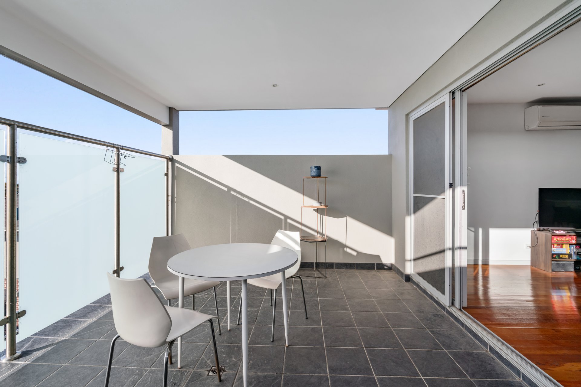 Property Gallery Thumbnail 7