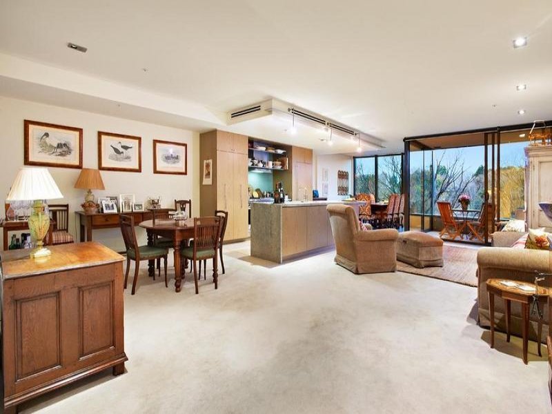 513/250 St Kilda Road, Melbourne image 6