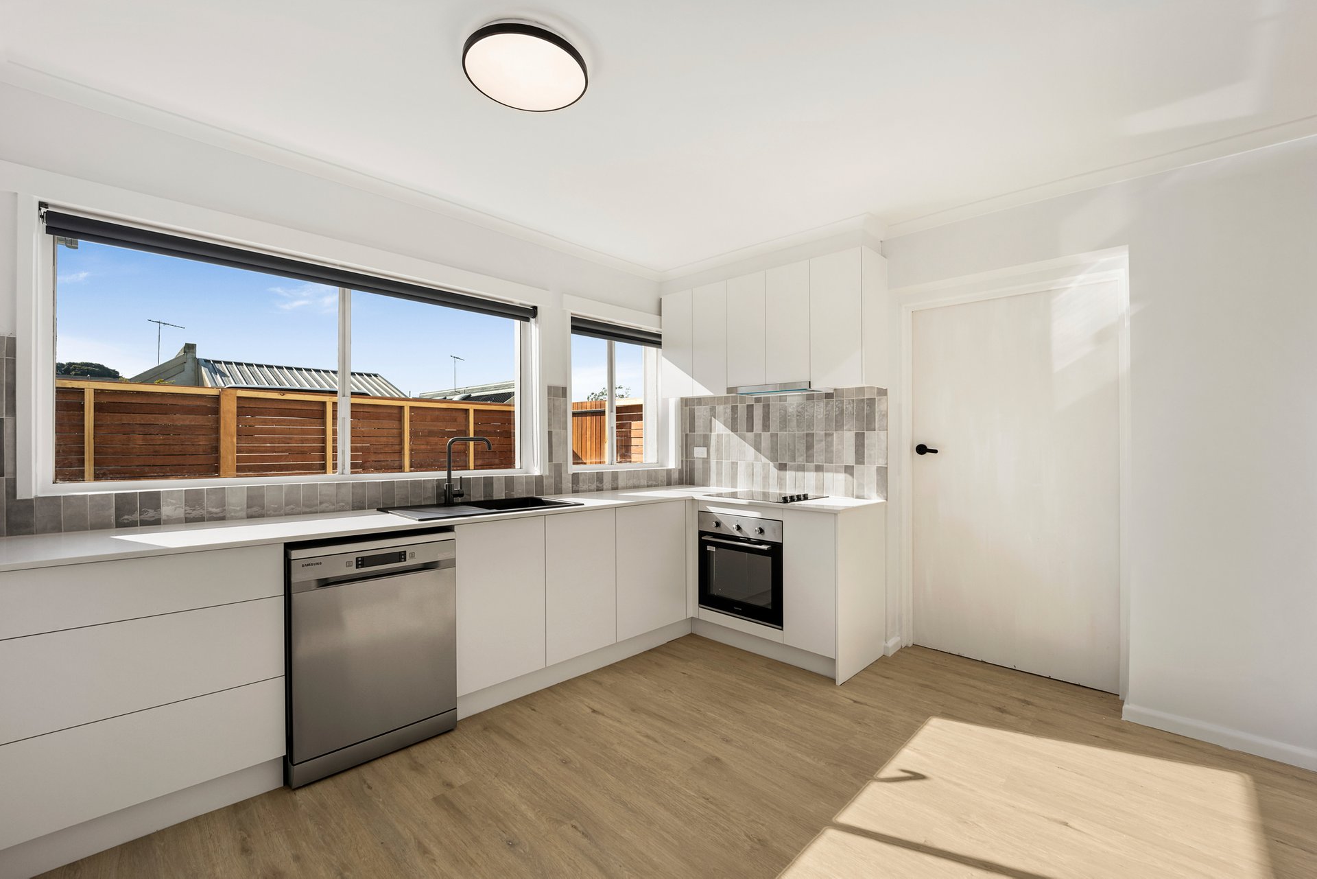 5/135 Athol Road, Springvale&nbsp;South image 3