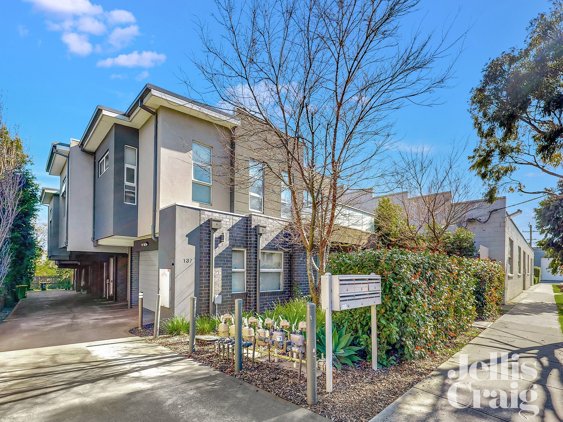 5/137 Bowes Avenue, Airport&nbsp;West image 1