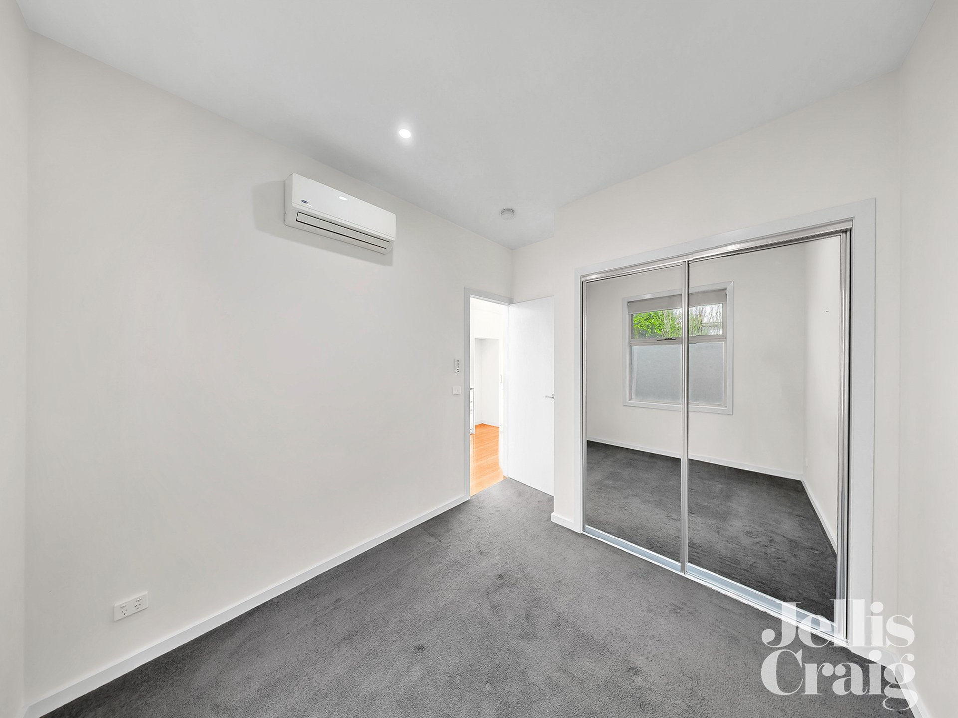 5/137 Bowes Avenue, Airport&nbsp;West image 8