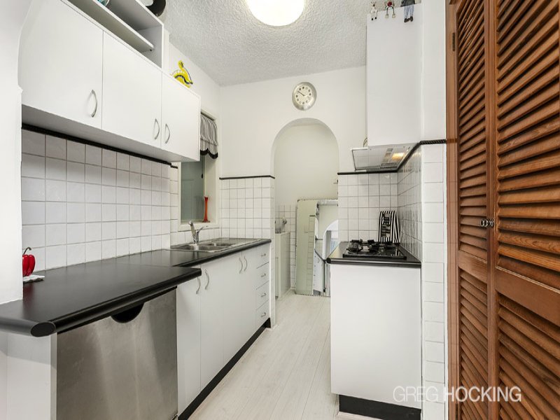5/144 Bank Street, South Melbourne image 4