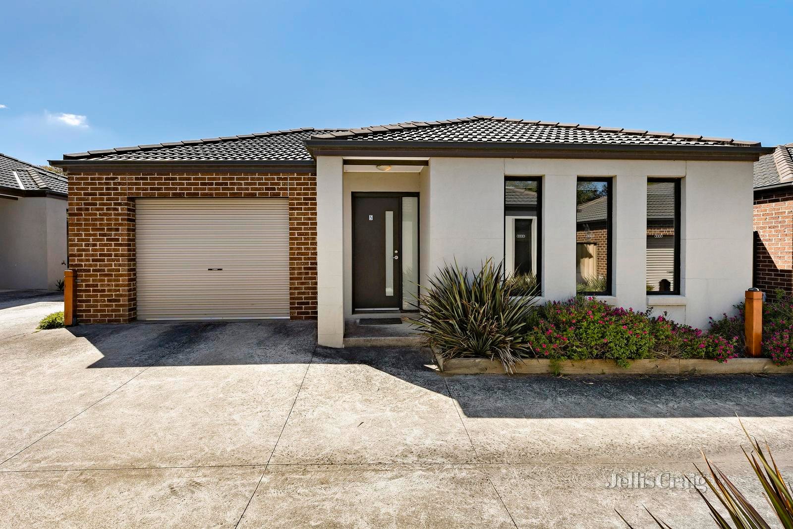 5/1446A Gregory Street, Lake Wendouree image 1
