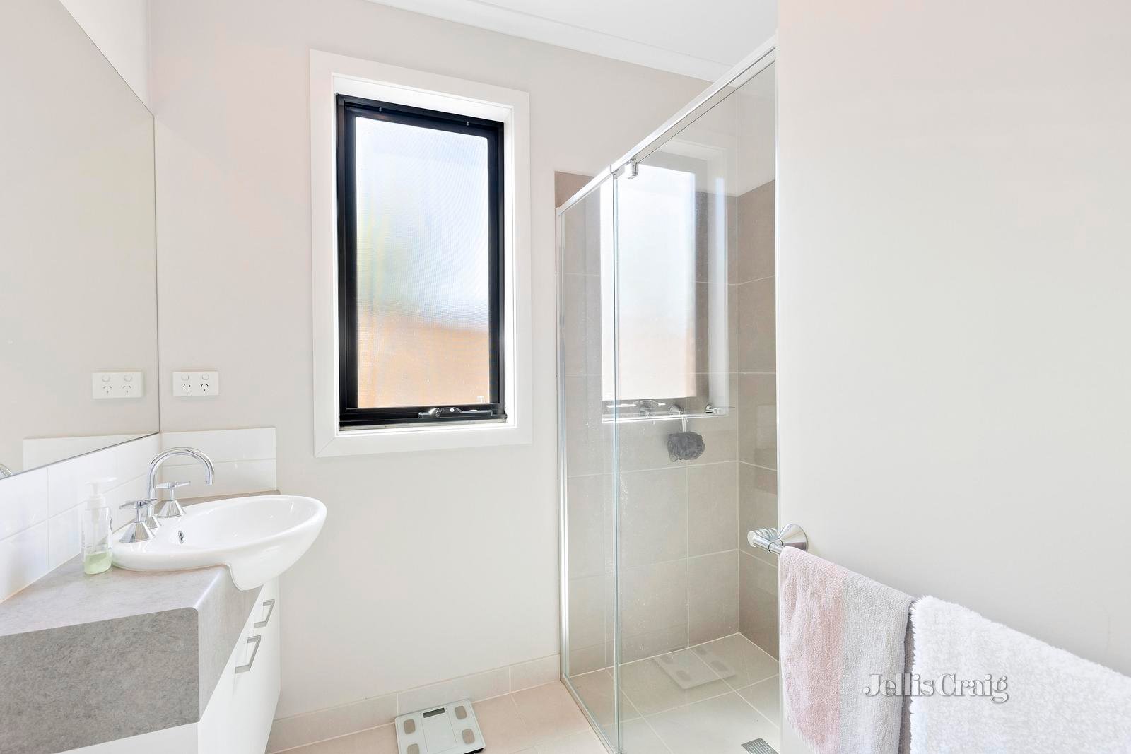 5/1446A Gregory Street, Lake Wendouree image 7