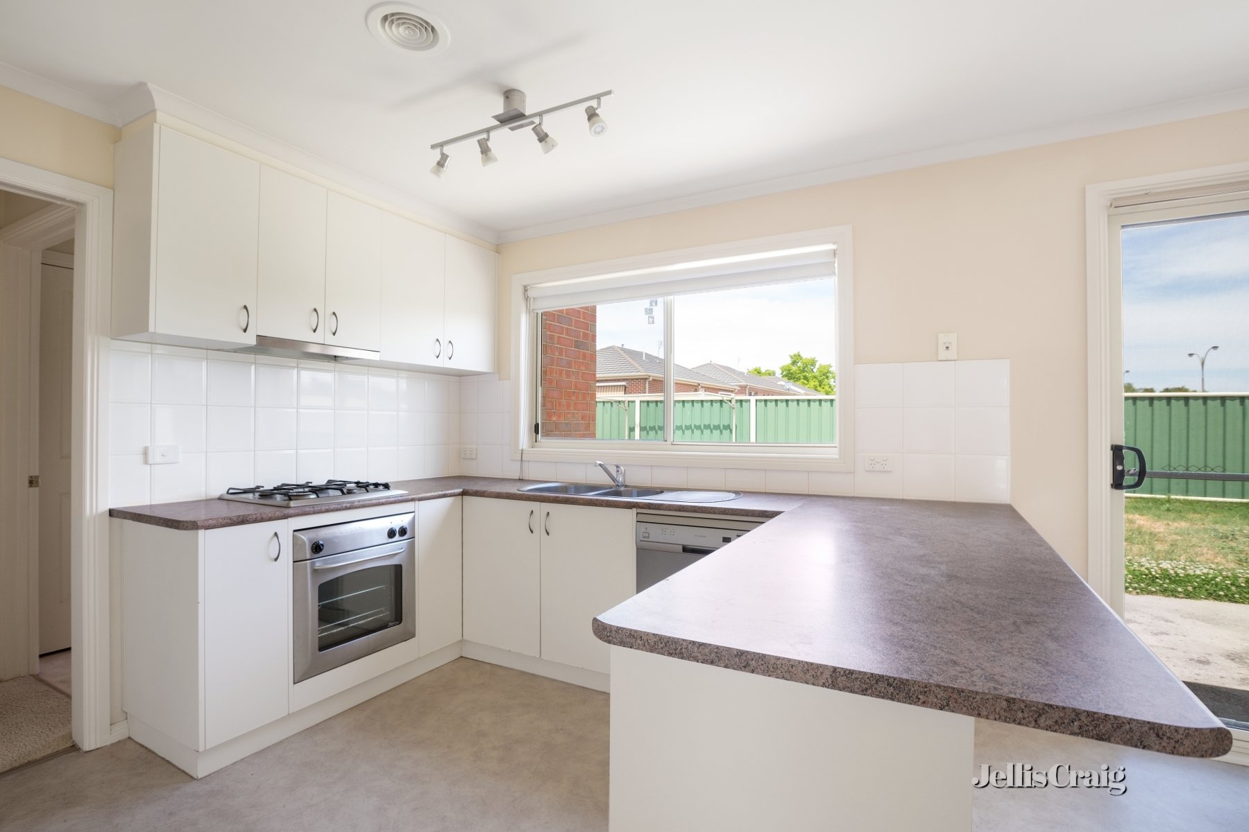 5/145 Grant Street, Sebastopol image 3