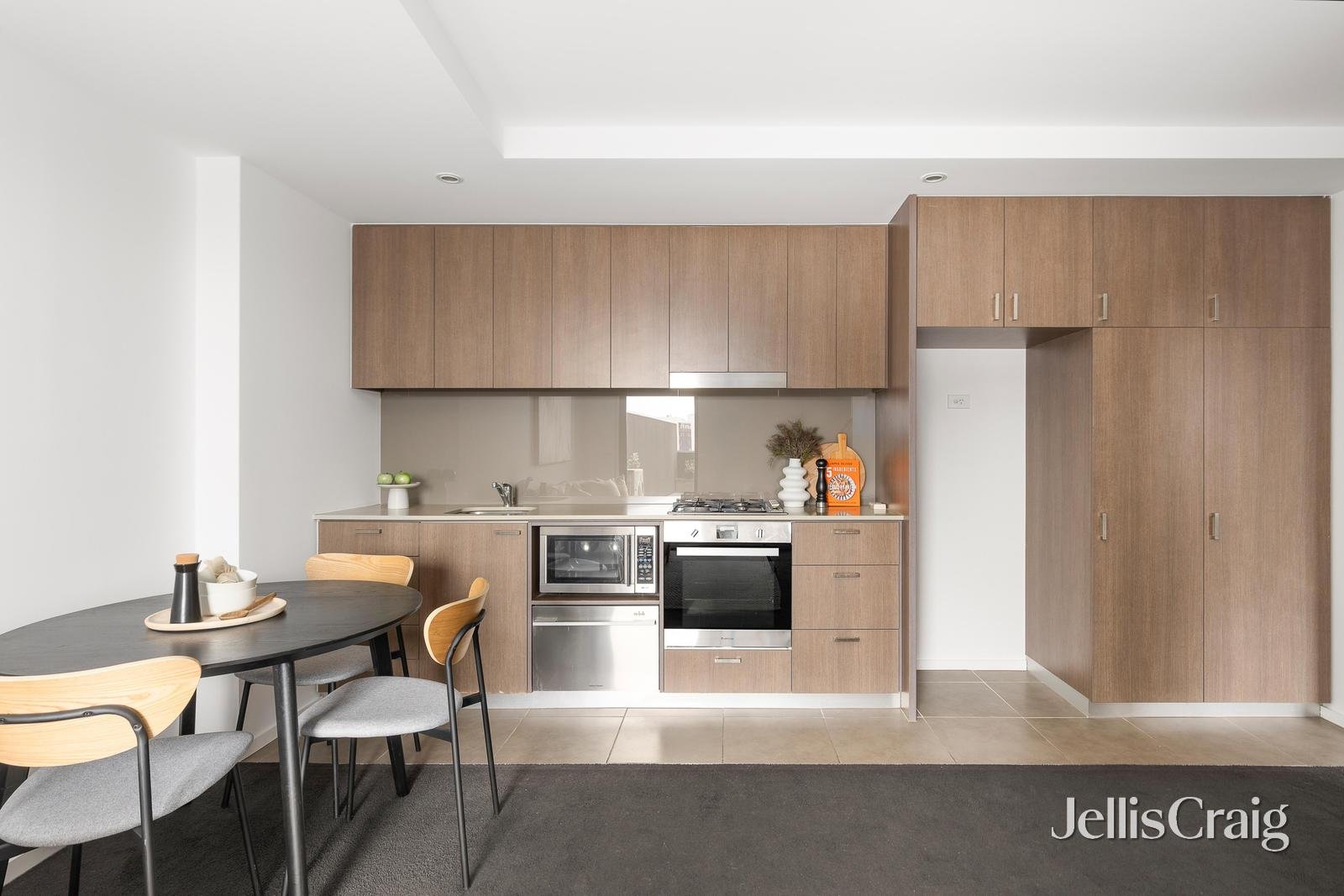 514/601 Sydney Road, Brunswick image 4