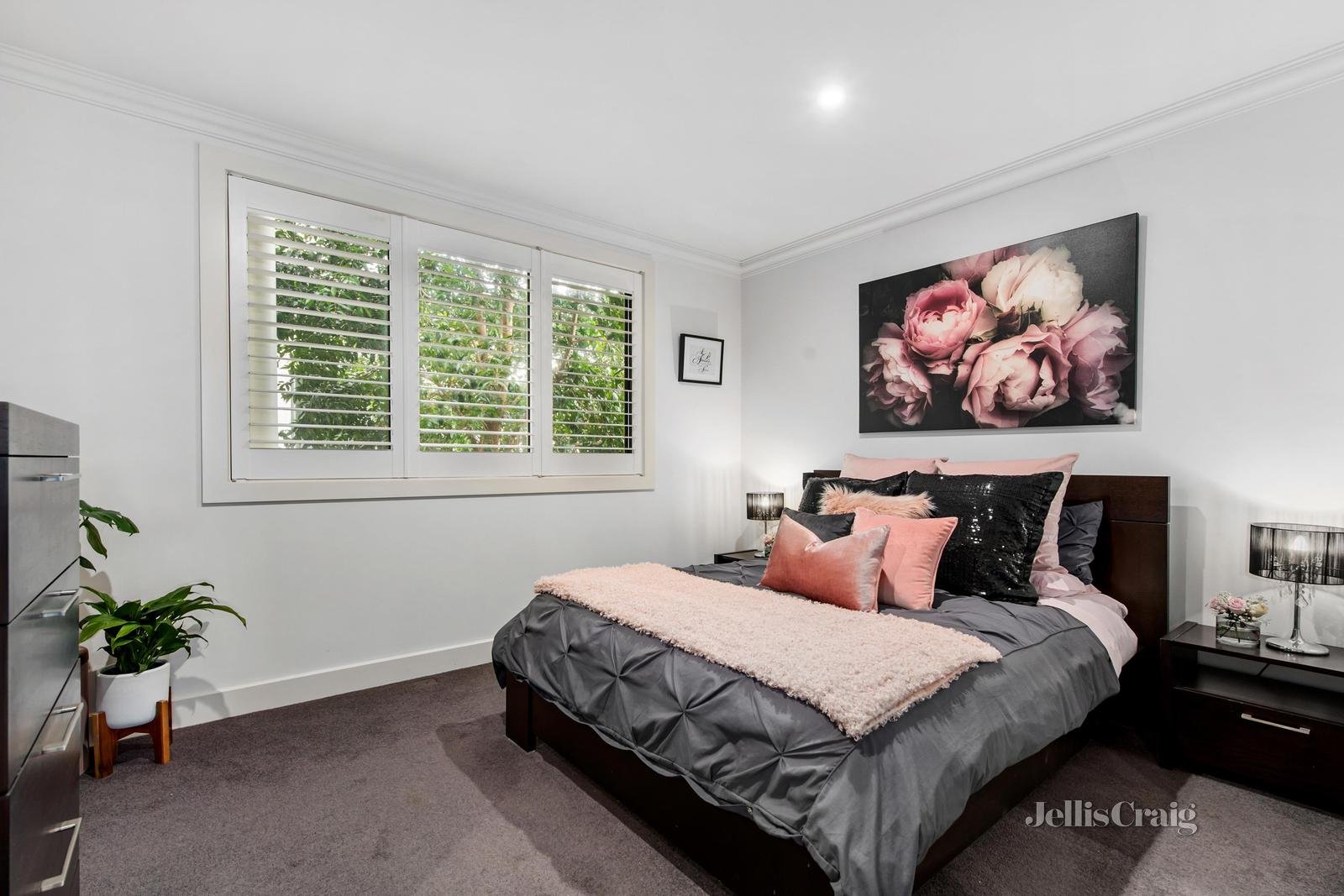 5/15 Louise Avenue, Mont Albert image 5