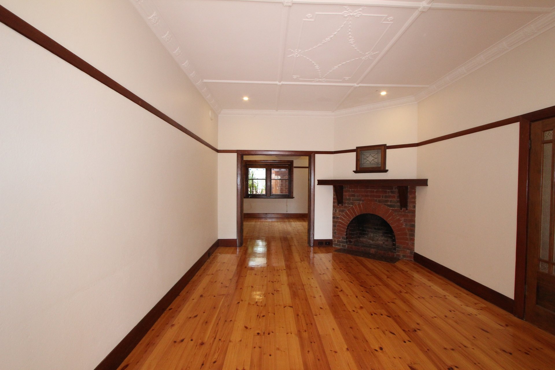 Property Gallery Thumbnail 2