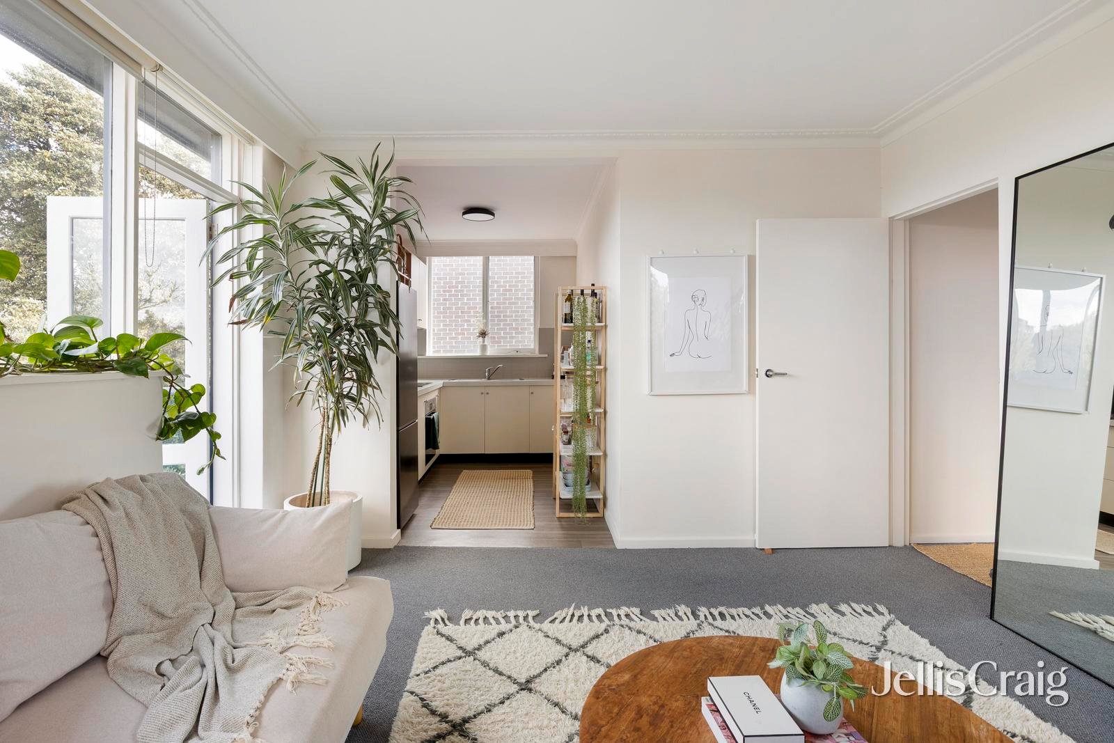 5/15 Somerset Street, Richmond image 2