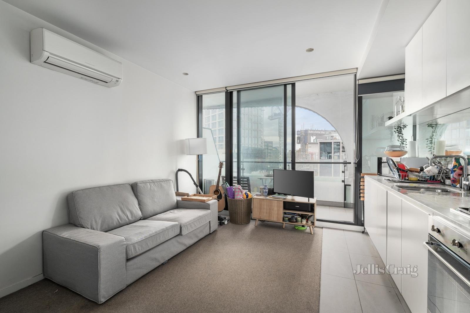 515/52 Park Street, South Melbourne image 2