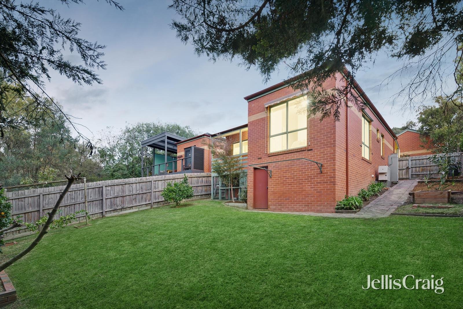 5/1573 Main Road, Research image 11