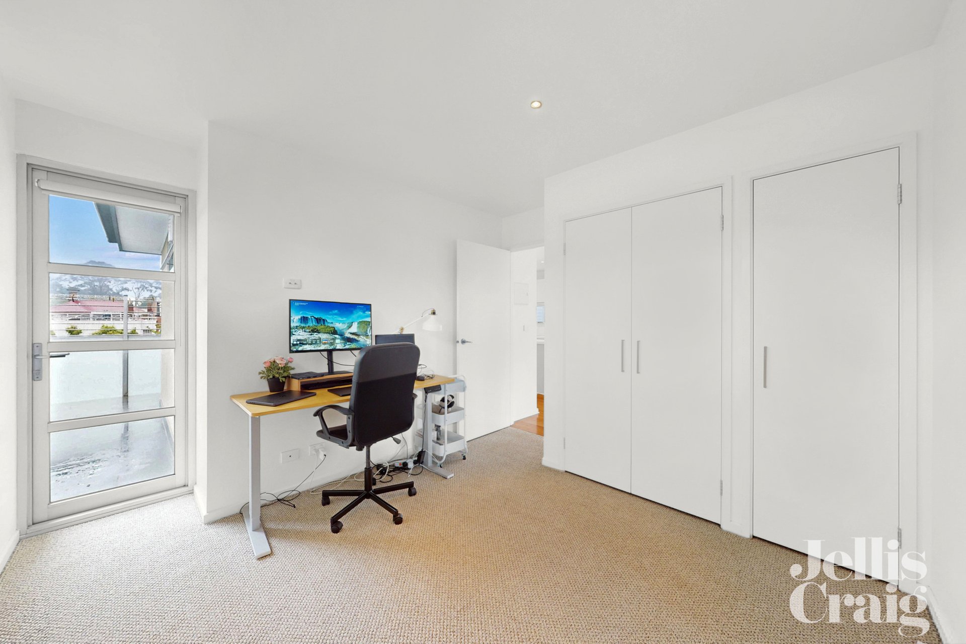 5/16 Bignell Street, Flemington image 8