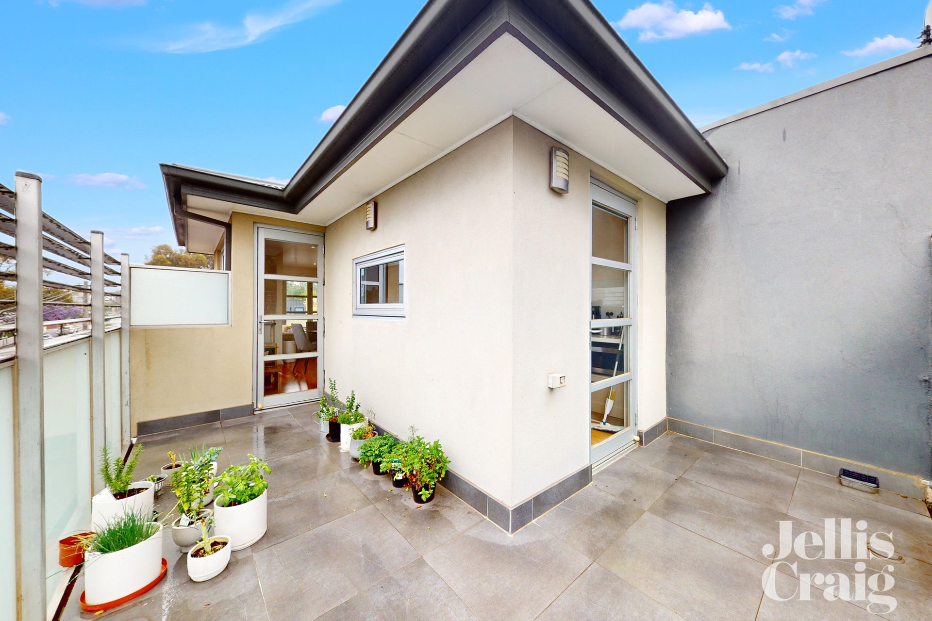 5/16 Bignell Street, Flemington image 13