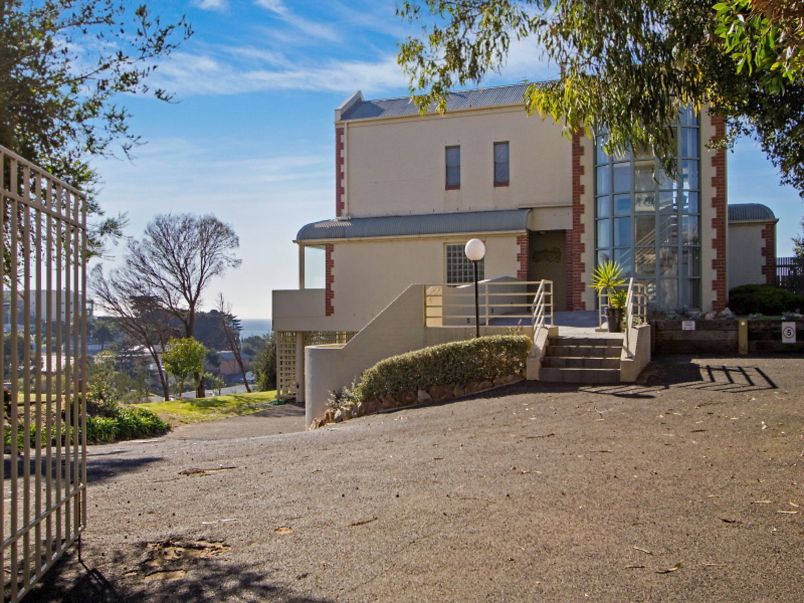 5/16 Constitution Hill Road, Sorrento image 2