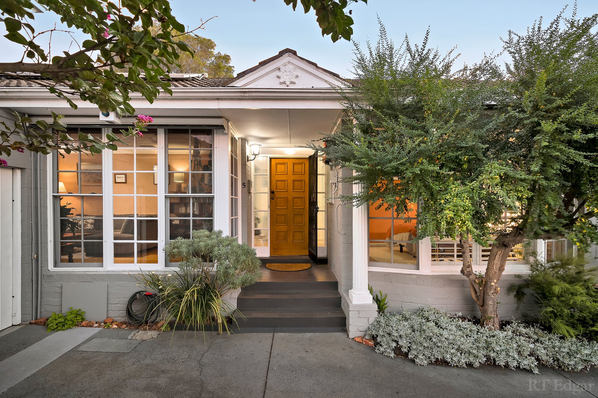 Property Gallery - Main Image