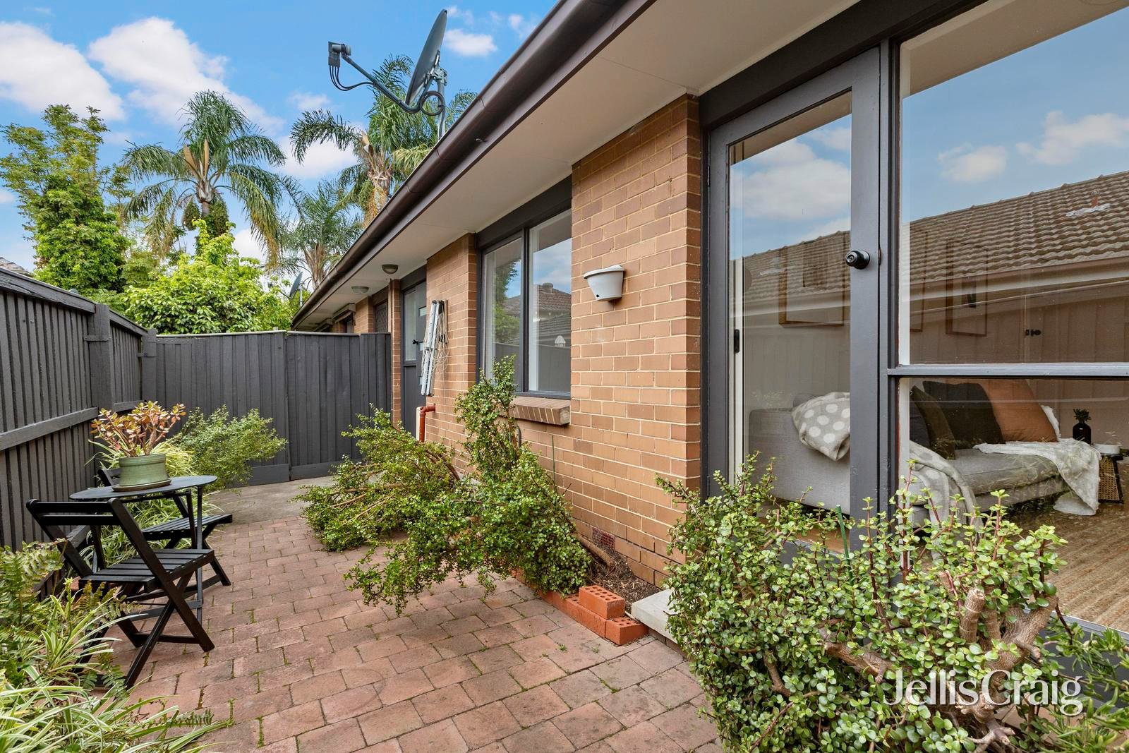 5/16 Schofield Street, Essendon image 8