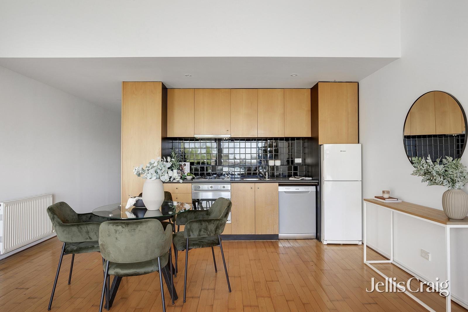 5/16 St Leonards Avenue, St Kilda image 7