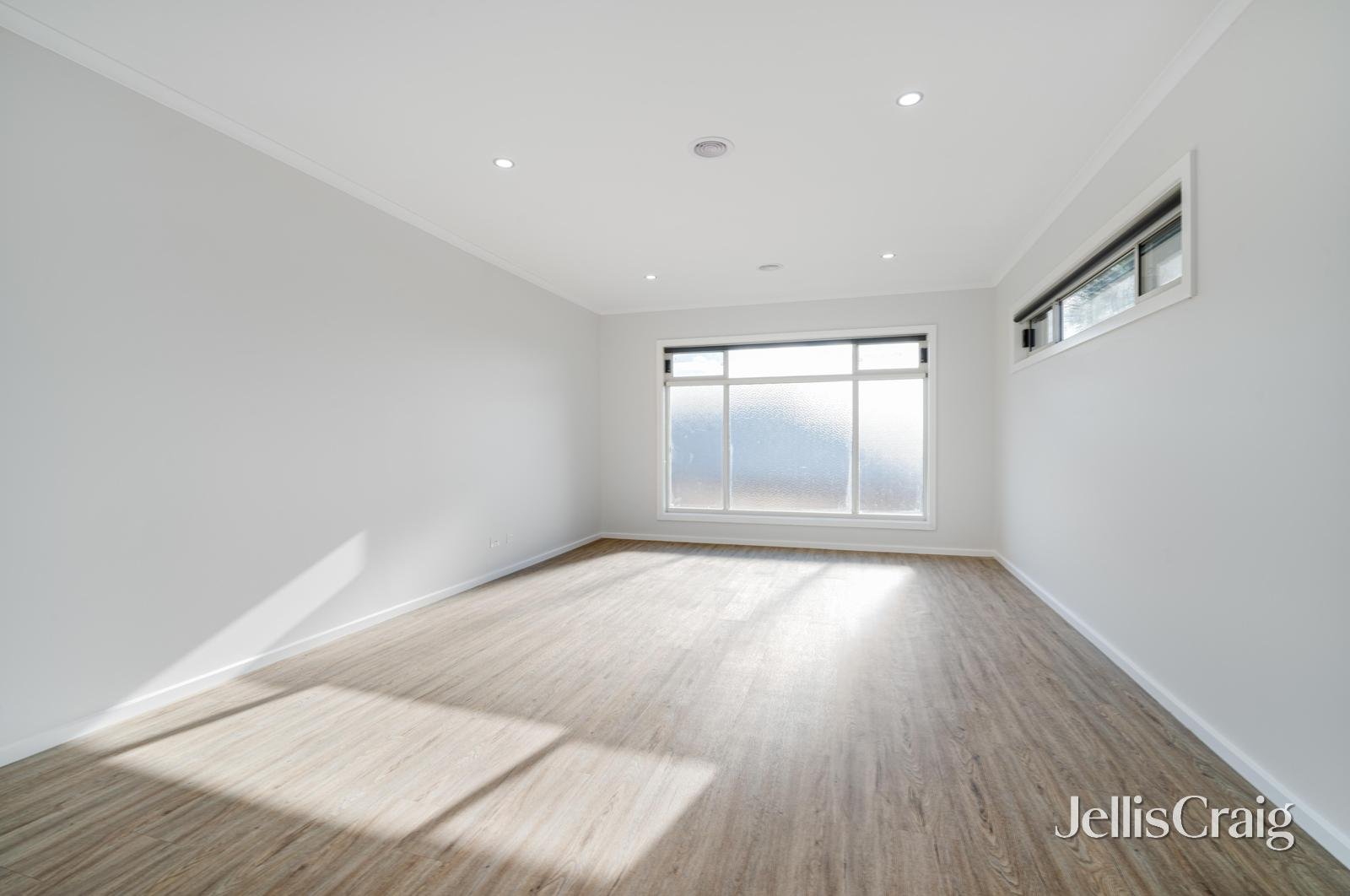 516 Tress Street, Golden&nbsp;Point image 7