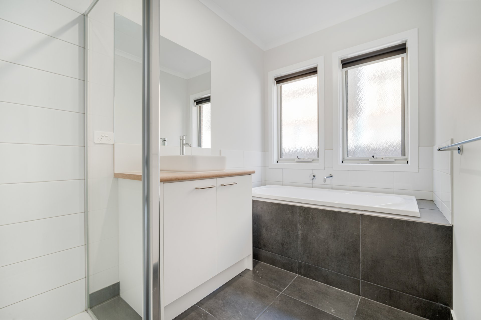 516 Tress Street, Golden Point image 6