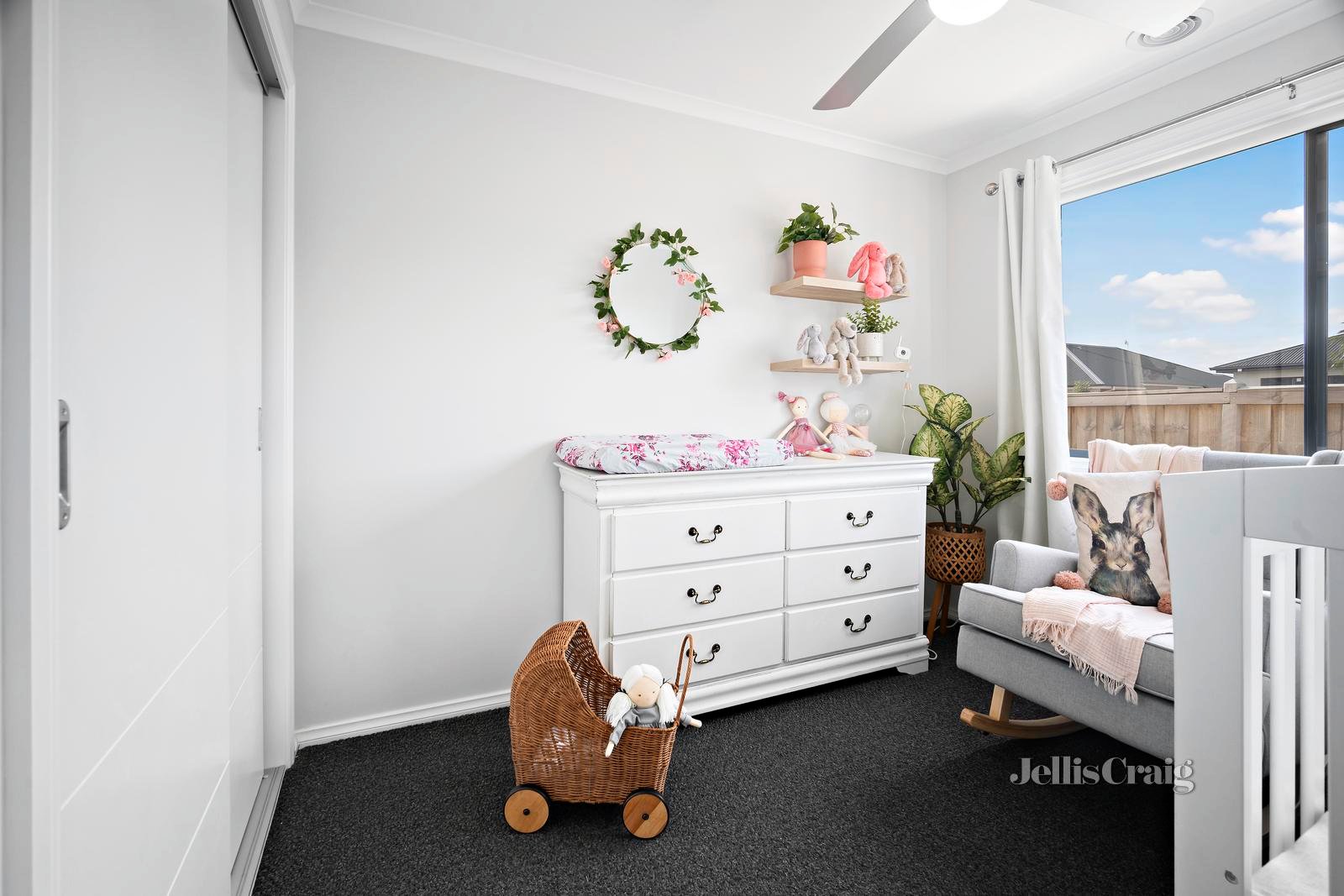 516 Wiltshire Lane, Winter Valley image 10