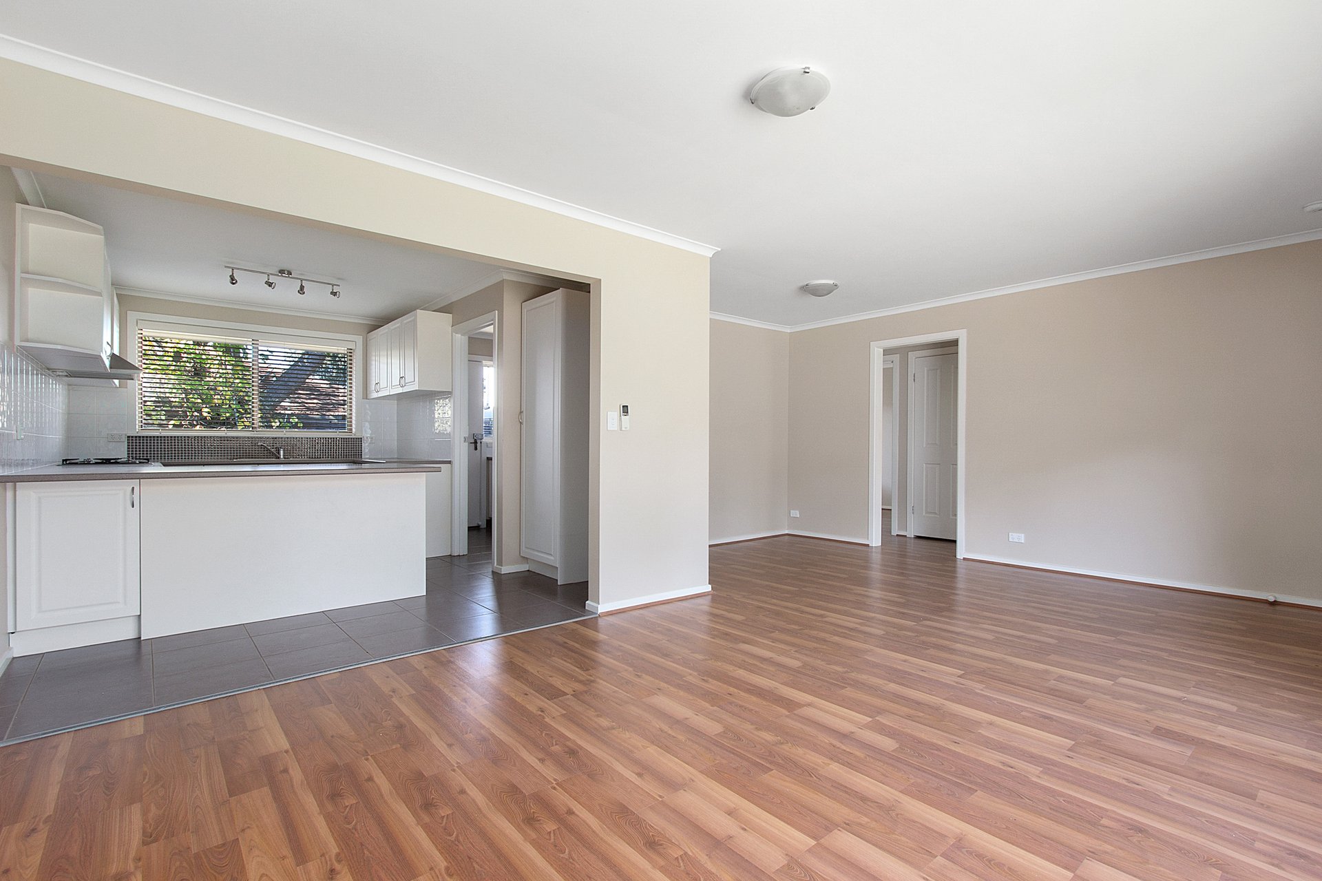 5/164 Mount Dandenong Road, Croydon image 4