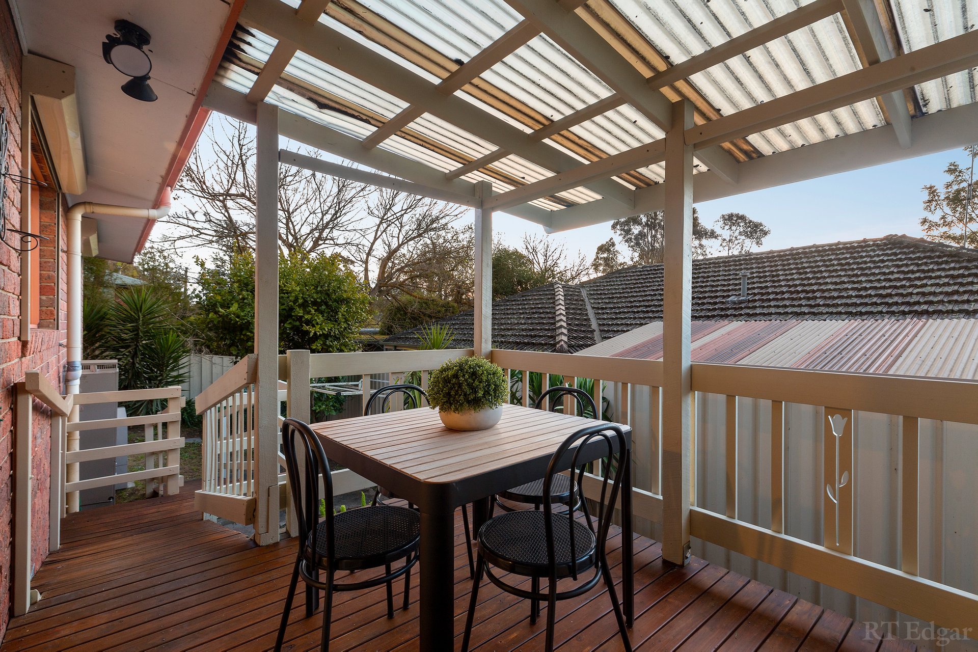 Property Gallery Thumbnail 6