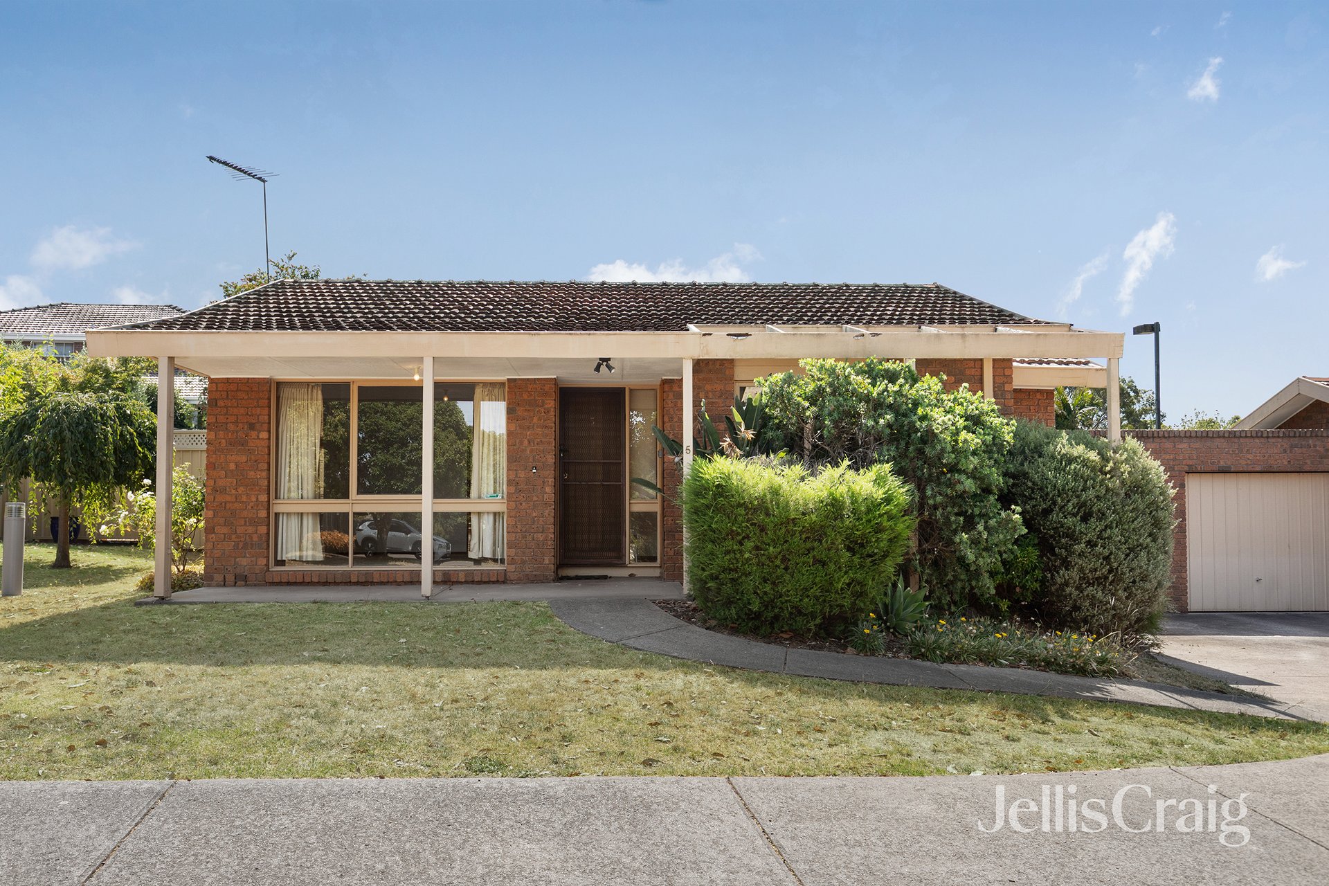 5/17 Frances Avenue, Greensborough image 1