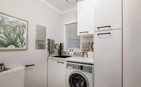 Property Gallery Thumbnail 9