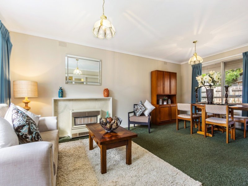 5/17 Kingsley Crescent, Mont Albert image 2
