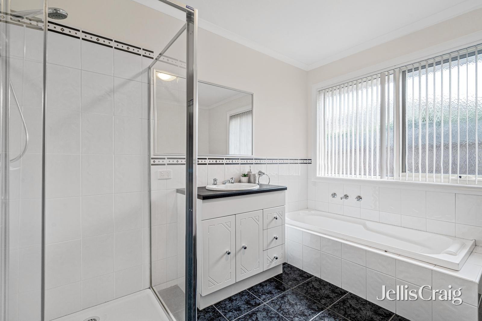 5/17 Ruskin Avenue, Croydon image 8