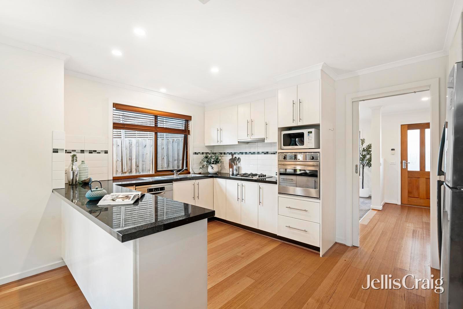 5/17 Silver Street, Eltham image 4