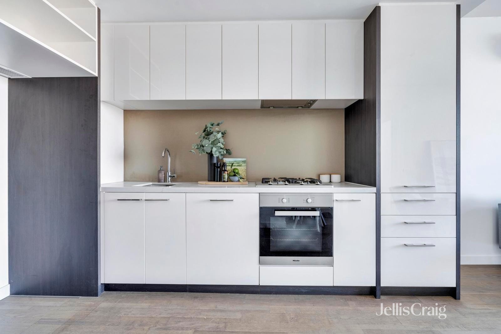 517/288 Albert Street, Brunswick image 4