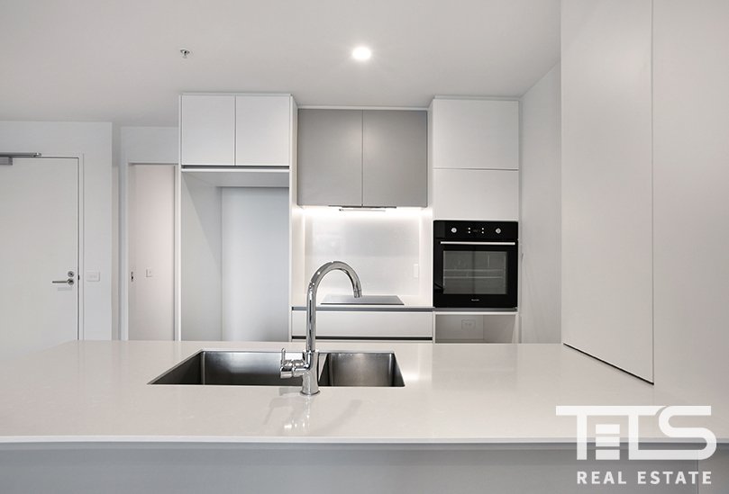 517/51 Homer Street, Moonee Ponds image 4