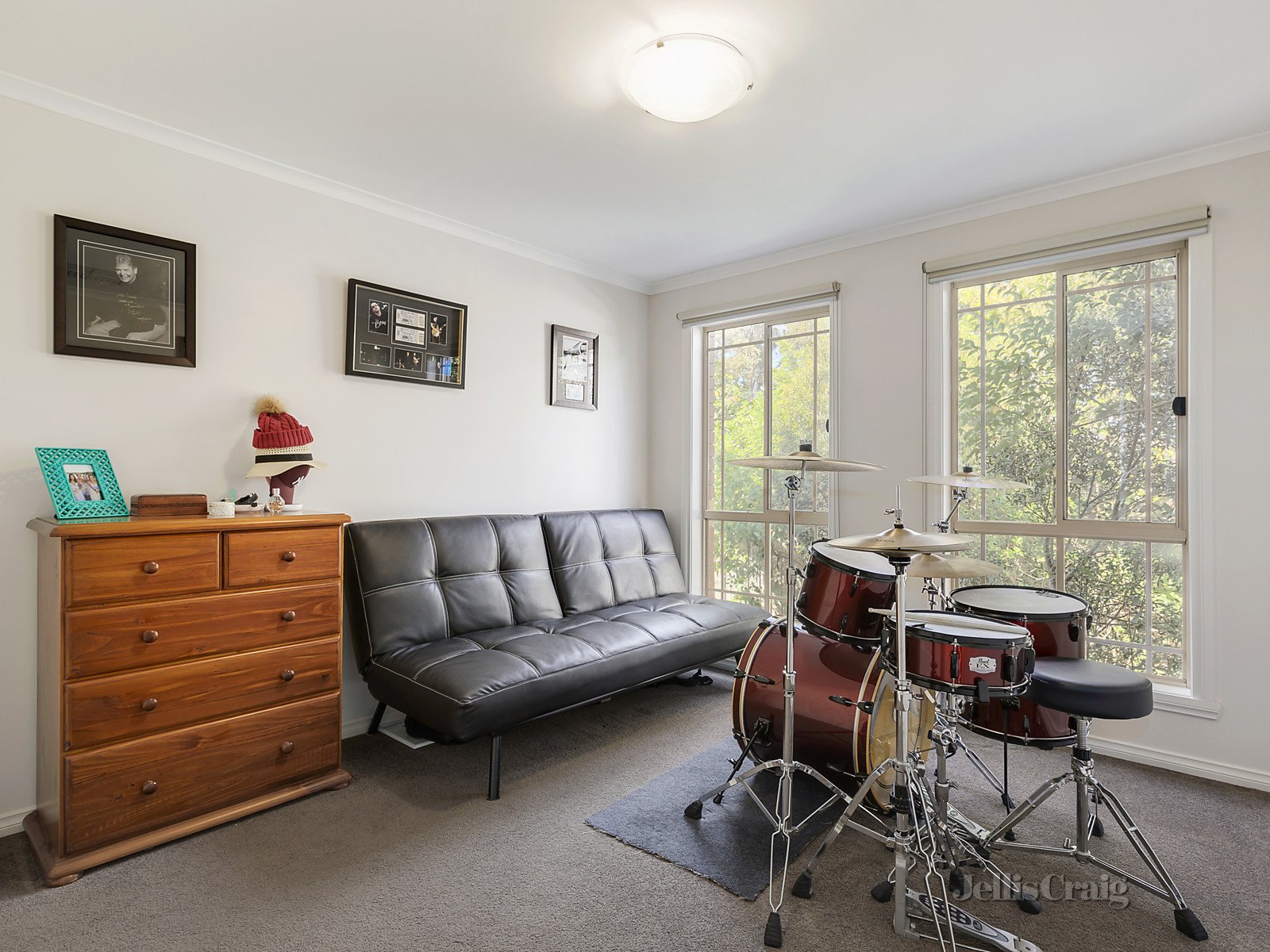 5/18 Anama Street, Greensborough image 9