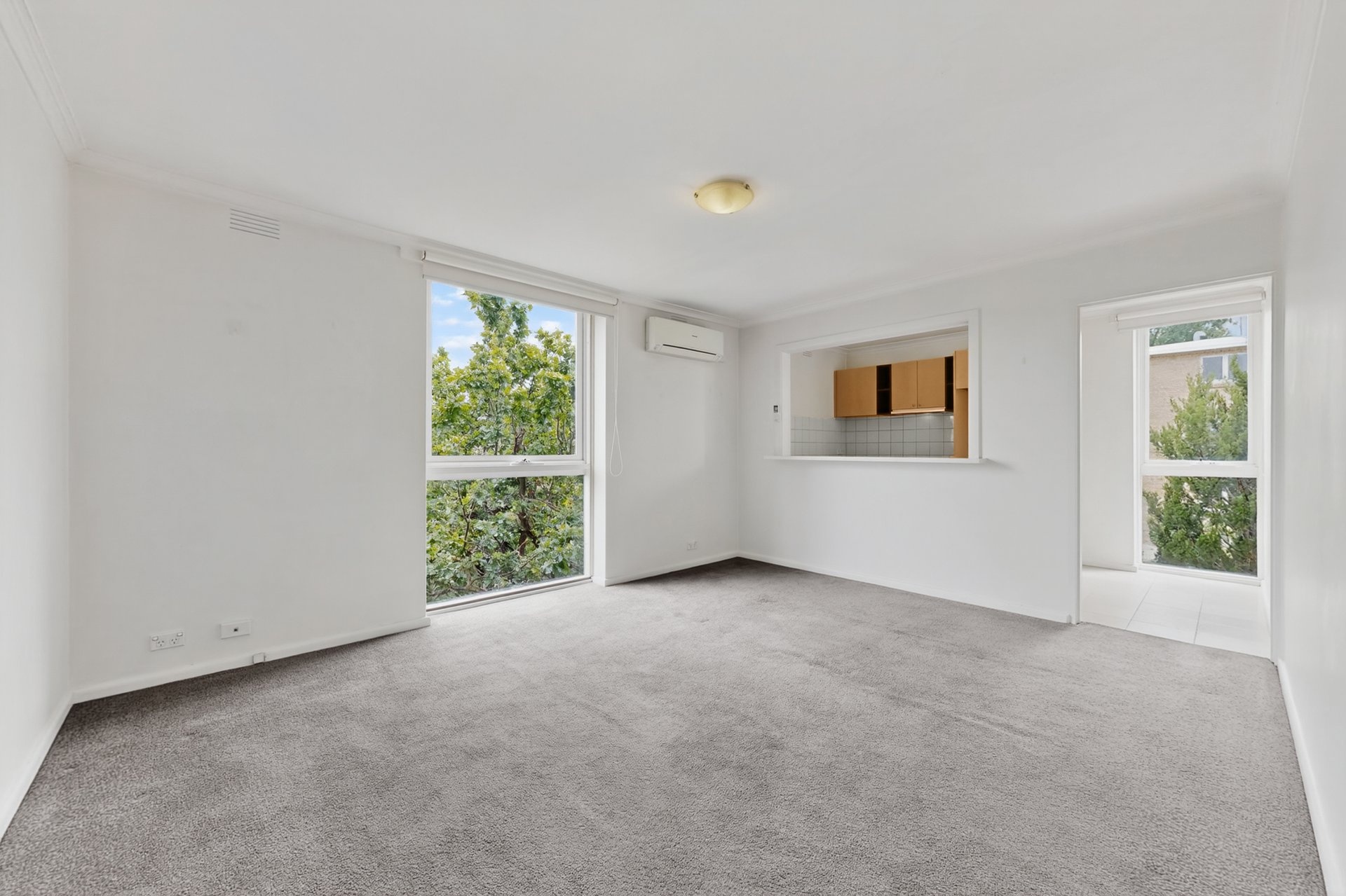 5/18 Kensington Road, South Yarra image 2