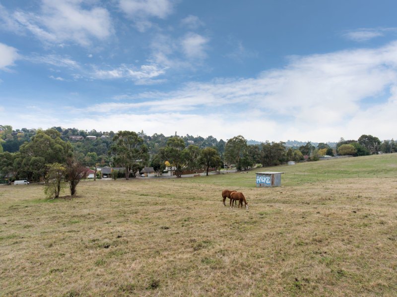 5/18 Russell Avenue, Mooroolbark image 14