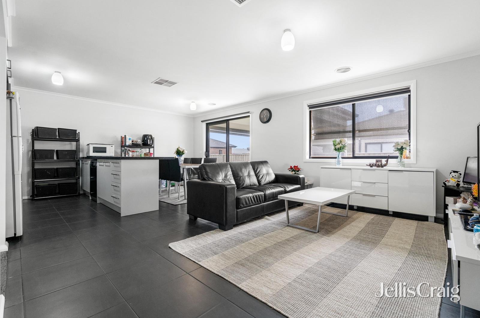 518 Wiltshire Lane, Winter&nbsp;Valley image 3