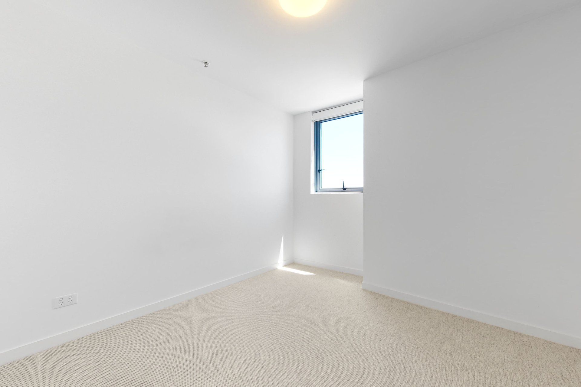 518/1 Ascot Vale Road, Flemington image 6