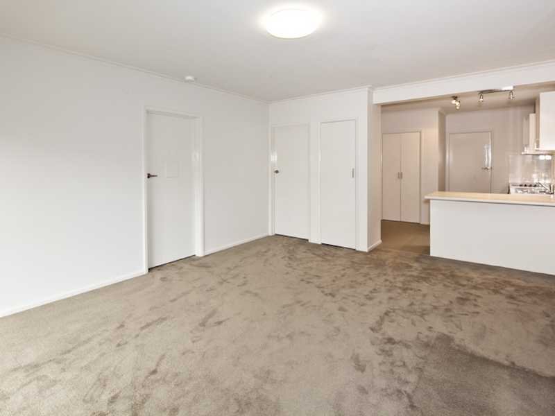 5/184 Noble Street, Newtown image 8
