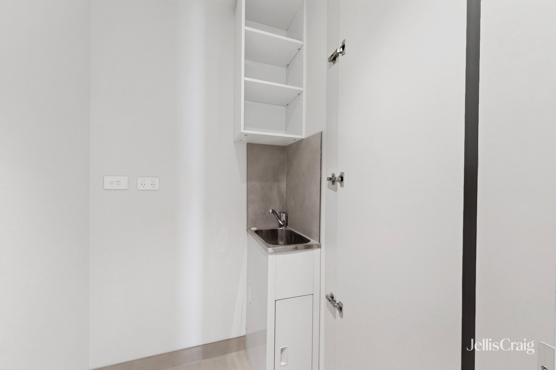 518/538 Epsom Road, Flemington image 11